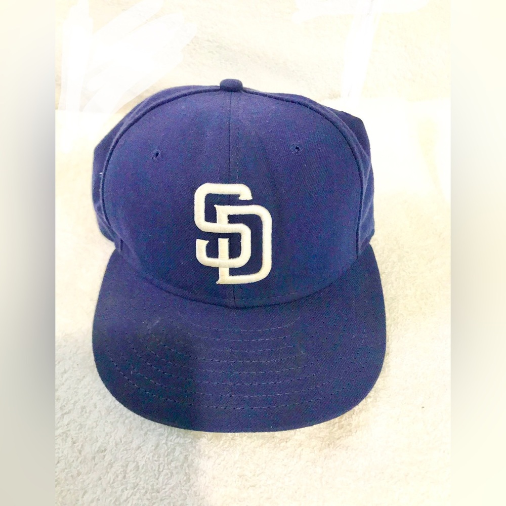 New Era San Diego Padres baseball hat 7 1/4